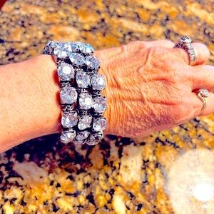 Huge Glass Rhinestones Bracelet Way Too Awesome!